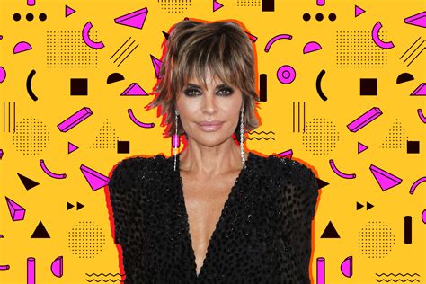 Lisa Rinna Wears Shoulder Length Lob Hairstyle Ditches Signature Bob