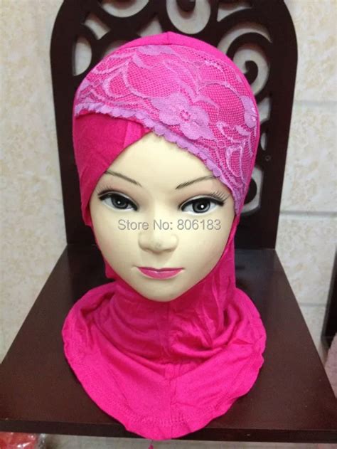 m2009 wholesale cotton cross design with lace muslim islamic inner cap underscarf 20 pieces one