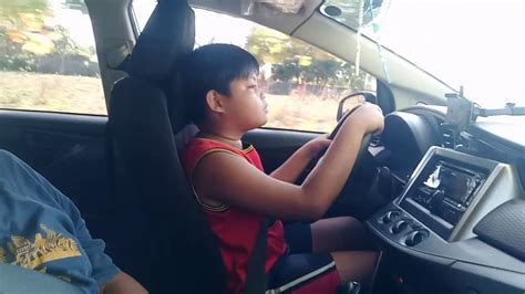 10 Year Old Boy Driving A Manual Car Like A Pro Toyota Innova Youtube