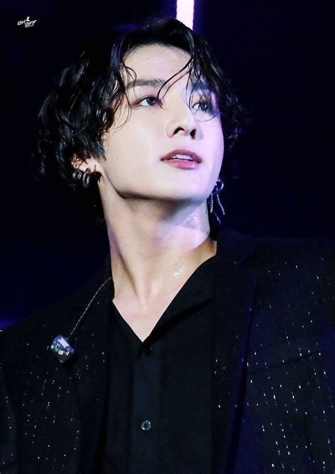 Bts's jungkook always seems to be appearing in the trends, especially for his hair. The Performance That Made BTS's Jungkook A Viral Sensation ...