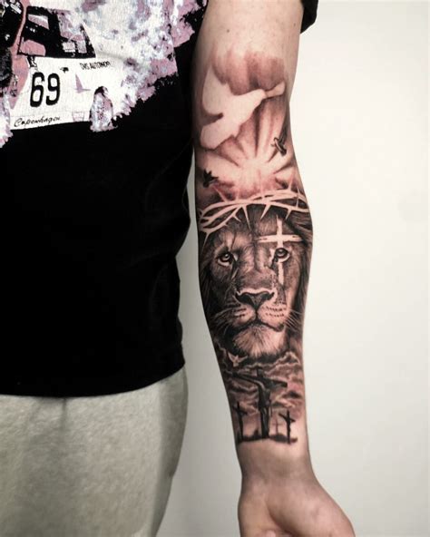 10 Amazing Lion Tattoos Meanings To Help Inspire You In 2023 Alexie