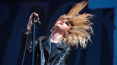The Pretty Reckless Announce Death By Rock And Roll Share 25