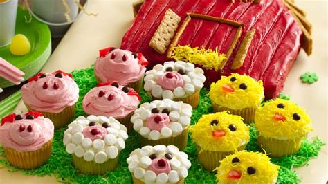 Barn Cake With Farm Animal Cupcakes Recipe