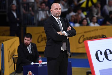 Jun 15, 2021 · djordjevic, tutta la squadra è con lui ma la virtus sceglie scariolo la strana stagione di sasha: La Virtus esonera Djordjevic: Sasha non è più l'allenatore ...