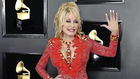 Al Duizenden Handtekeningen Voor Dolly Parton Beelden Entertainment