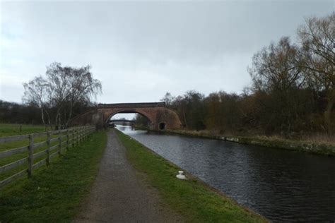 Railway Bridge Over The Canal Ds Pugh Geograph Britain And Ireland