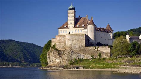 Schönbühel Austria This Castle Overlooking The Danube River Was First