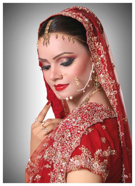 bridal makeup pics pakistani 2013 wavy haircut