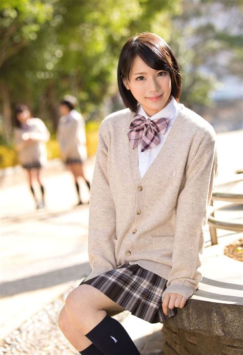 Airi Suzumura Woow Pinterest Schoolgirl School And Asian