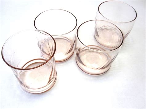 Vintage Blush Pink Tumblers Set Of Four Drinking Glasses Etsy Blush Pink Pink Drinking