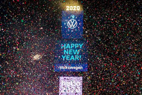 New Yorks Times Square New Years Eve Celebration To Go Virtual