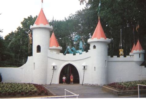 The Enchanted Forest Was Closed In 1989 But Some Of The Structures