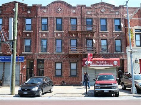 Brooklyn Tenants Sue Scam Artist Landlord For Allegedly Illegal And