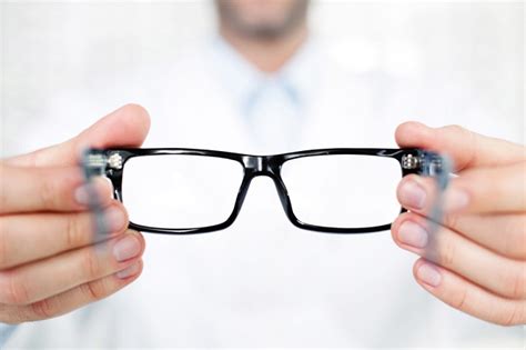 8 Signs You Need Glasses Tribune Online
