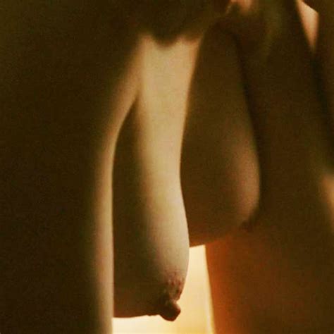 Anna Paquin Nude Tits And Tattooed Ass In Bellevue