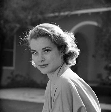 Grace Kelly Photographed By Loomis Dean 1954 Life Grace Kelly Style