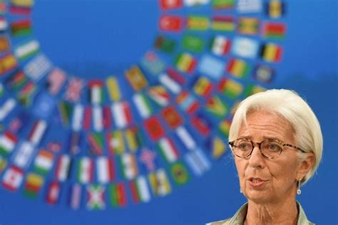 Born 3 september 1947) is an italian economist, banker, academic, civil servant, and politician who has been serving as prime minister of italy since 13 february 2021. Lagarde soll EZB-Präsidentin werden