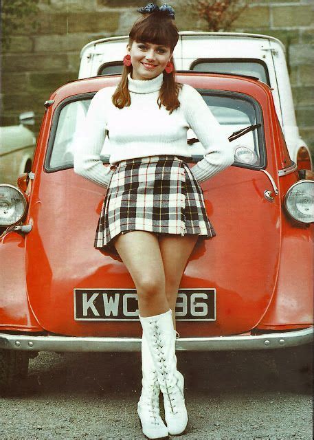 Mini Skirt Monday 164 Minis In Plaid Part 2 Sixties Fashion