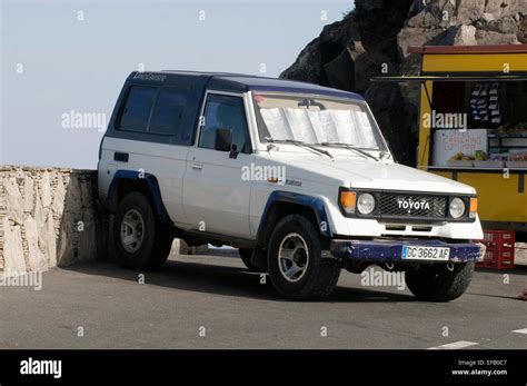 Toyota Land Cruiser 4x4 Four 4 By Offroad Suv Stock Photo Alamy