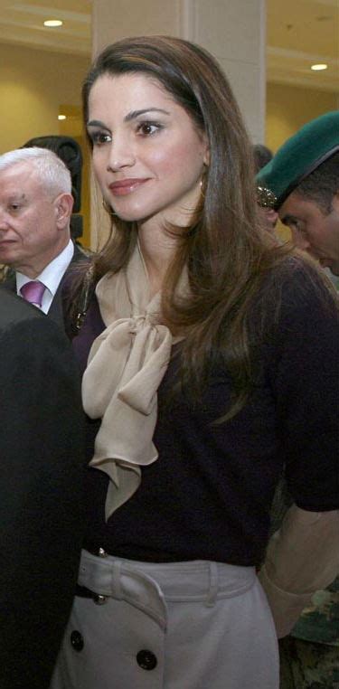 Pin By Lou De Marie On Queen Rania Of Jordan Queen Rania Queen Jordans