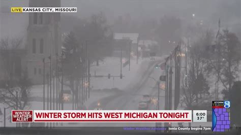 Winter Storm Takes Aim At West Michigan Youtube