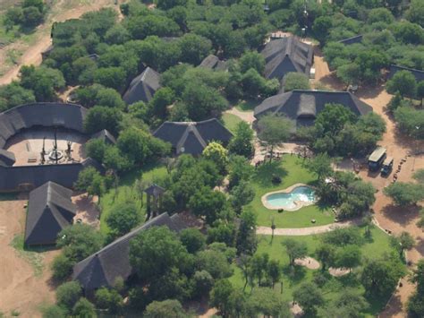 Kwalata Game Lodge Self Catering Bed And Breakfast Game Lodge And