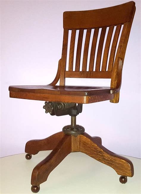 1924 Milwaukee Oak Office Chair Desk Chair Chair Vintage Office