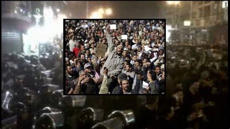Tahrir Square Dramatic Video Protestors Topple Mubarak Regime Youtube