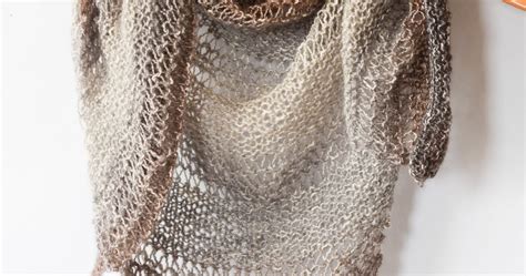 Of course, this is not a scientific. How To Knit An Easy Triangle Wrap - Mama In A Stitch