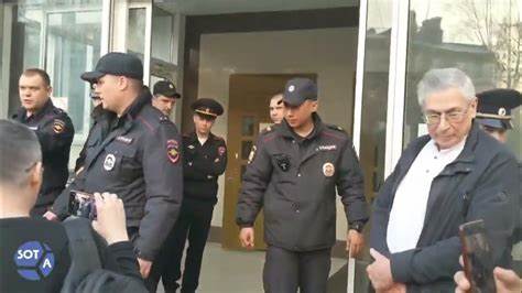 Как вы нарушаете диету Вы нарушаете мои права как гражданина и человека!», — пристав Вы нарушаете мои права как гражданина и человека!», — пристав Как вы нарушаете диету