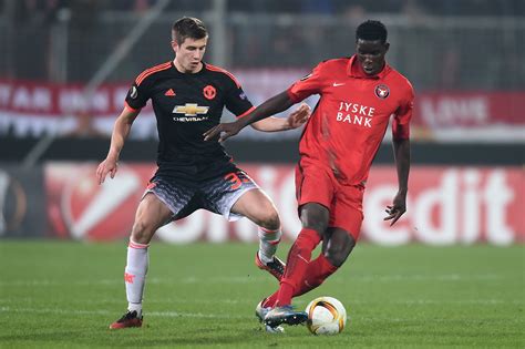 Ebere paul onuachu (born 28 may 1994) is a nigerian professional footballer who plays for belgian club genk and the nigeria national team, as a forward. Does Paul Onuachu deserve a Nigeria call-up? | Goal.com