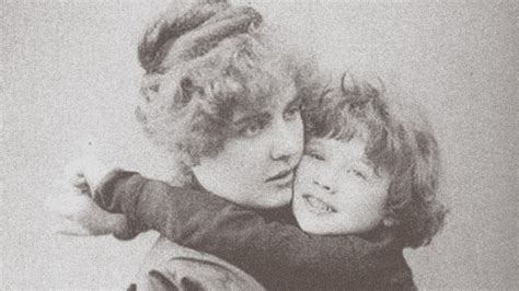 The Tragic Death Of Oscar Wildes Wife