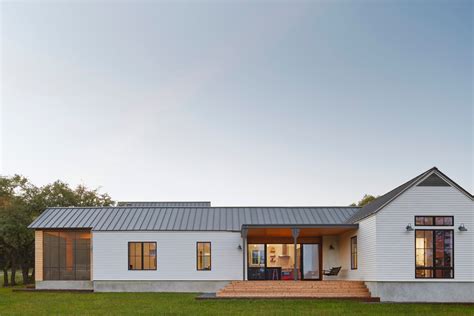 Modern Ranch Farmhouse In Austin Texas Home Tour Domino