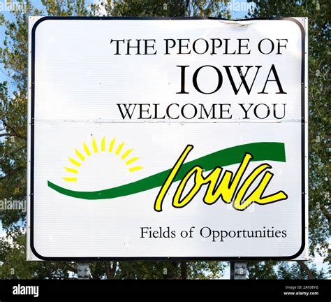 The People Of Iowa Welcome You Road Sign Hi Res Stock Photography And
