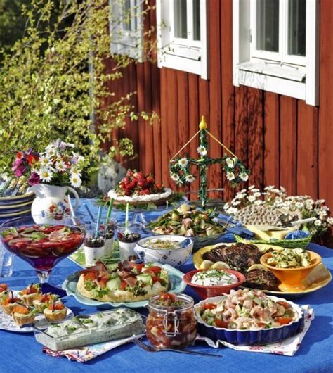 How To Throw A Swedish Midsummer Themed Wedding Midsummer Swedish