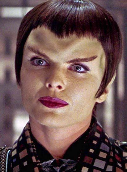 Dina Meyer As Commander Donatra Startrek Makeup Star Trek Episodes