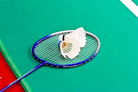 Hold your racket loosely by touching the racket handle only with your fingers. Simplified Badminton Rules and Regulations for Newbies