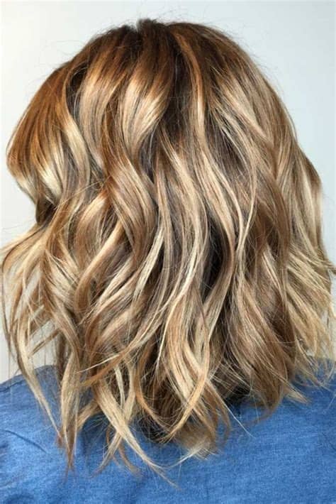 Adding some variation to your already natural hair color in the way of some nicely chunky blonde highlights is a great idea for ladies who are already experimenting with their. Pin on Hair idea