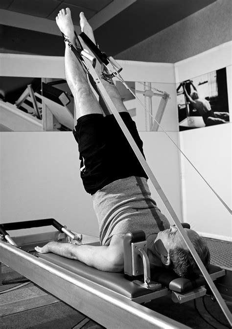 Gratz Gallery Peter Fiasca Long Spine Massage On Universal Reformer