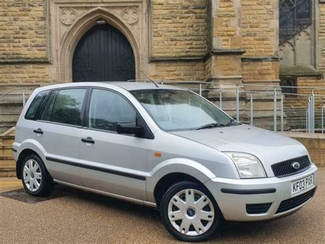 2003 Ford Fusion 16 2 5dr Hatchback Petrol Manual In Radcliffe