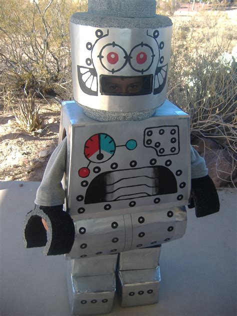 Lego Robot Minifigure Costume Instructables