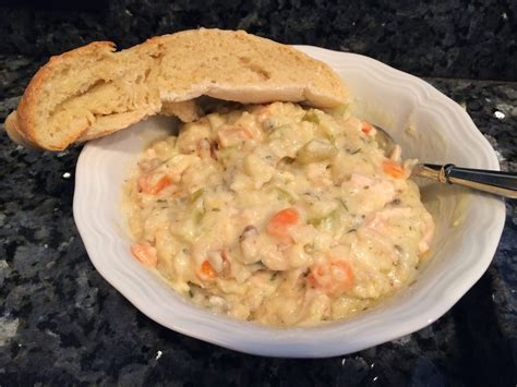 Panera bread cream of chicken and wild rice soup can now be replicated at home! Pineapple Grass: Copy-Cat Panera Cream of Chicken and Wild ...