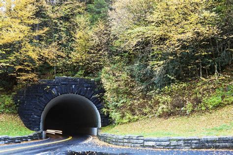 Honk Your Horn Through This Tunnel In The Smokies Click Here To See 12