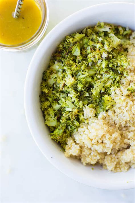 One cup (91 grams) of raw broccoli contains 6 grams of carbs, 2 of which are fiber. Roasted Broccoli Quinoa Salad with Honey Mustard Dressing ...