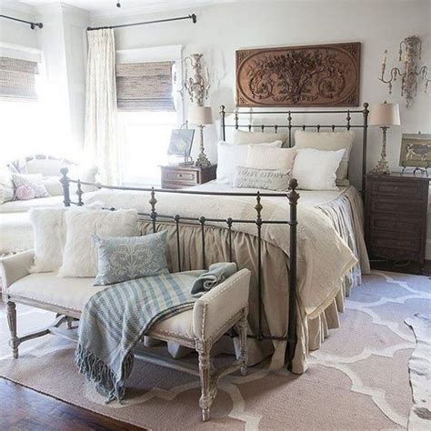 55 Cool Farmhouse Bedroom Decor Ideas French Country Bedrooms