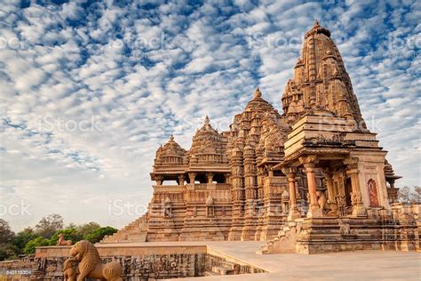 Kandariya Mahadeva Temple Khajuraho Indiaunesco World Heritage Site