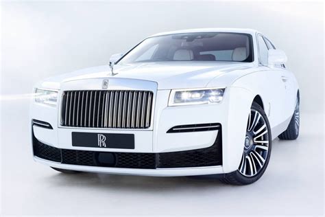 Salon Privé To Host New Rolls Royce Ghost Uk Public Debut