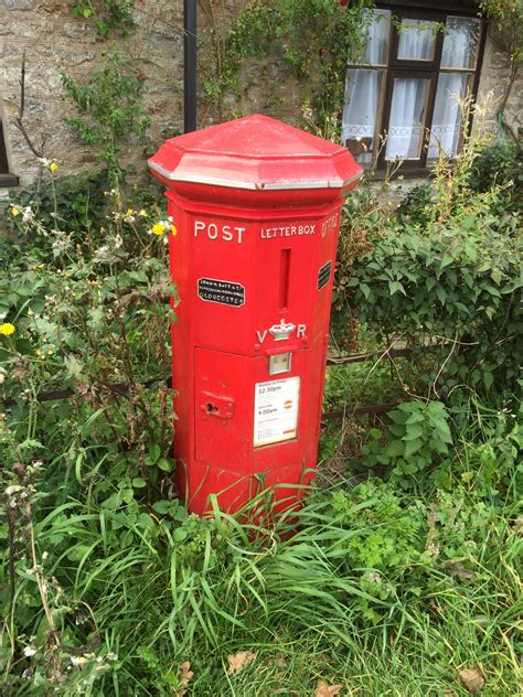 Oldest Post Box In The Country Holwell In Dorset Antique Mailbox