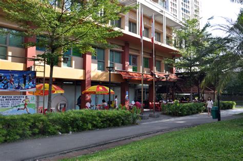 Rezervasyondan sonra telefon numarası ve adresi de dahil olmak. our life in Singapore: our local food court