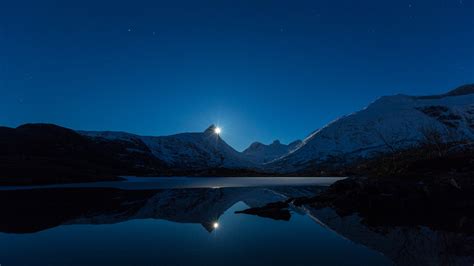 Moon Behind Mountain Reflection Wallpapers Hd Wallpapers